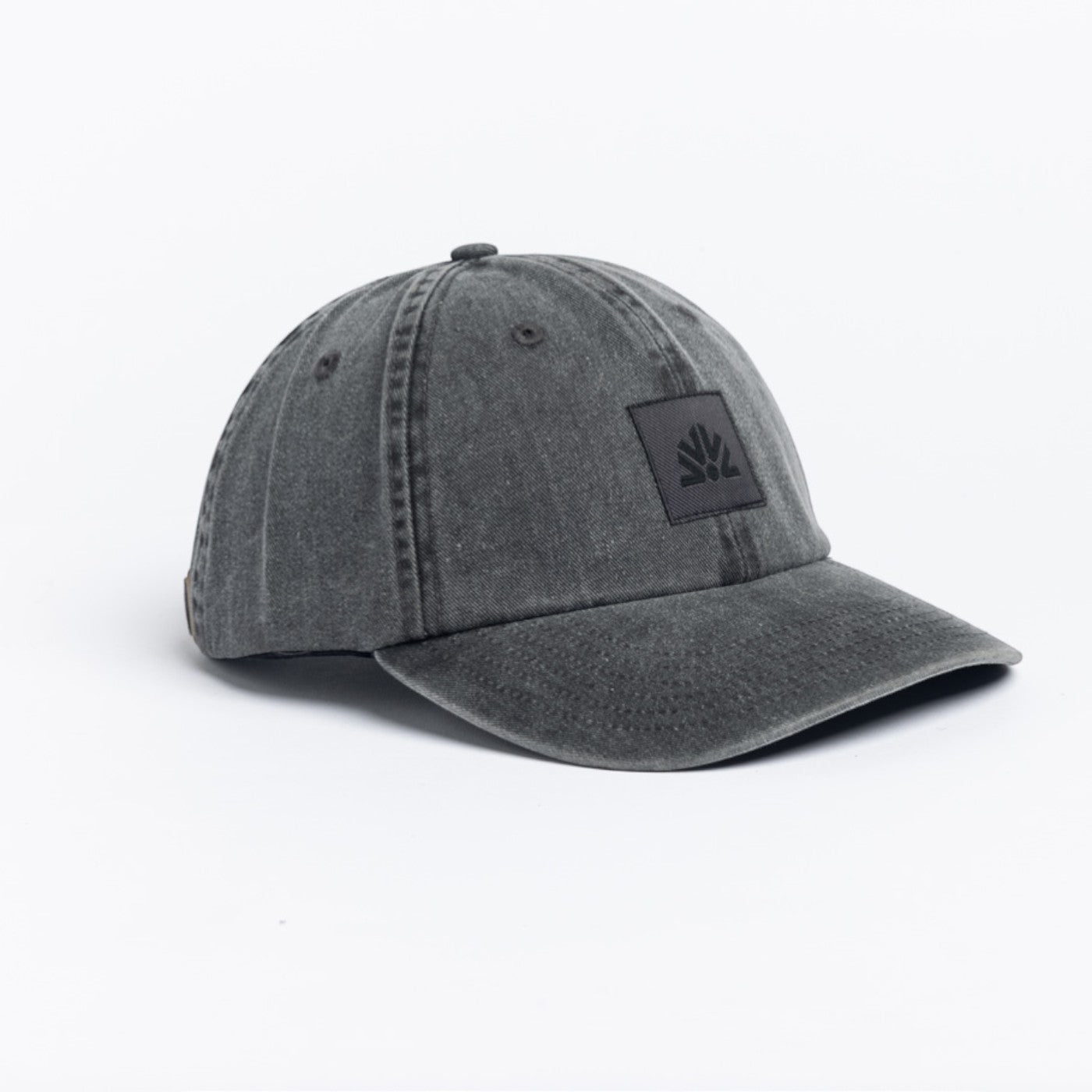 Autumn Cap "Washed 6 Panel Strapback" black