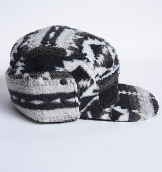 Autumn "Fleece Flap Cap" black