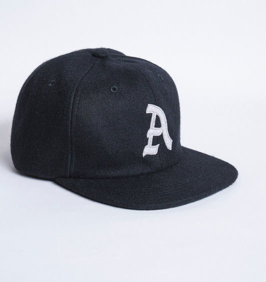 Autumn Cap "Wool Six Panel Strapback" black